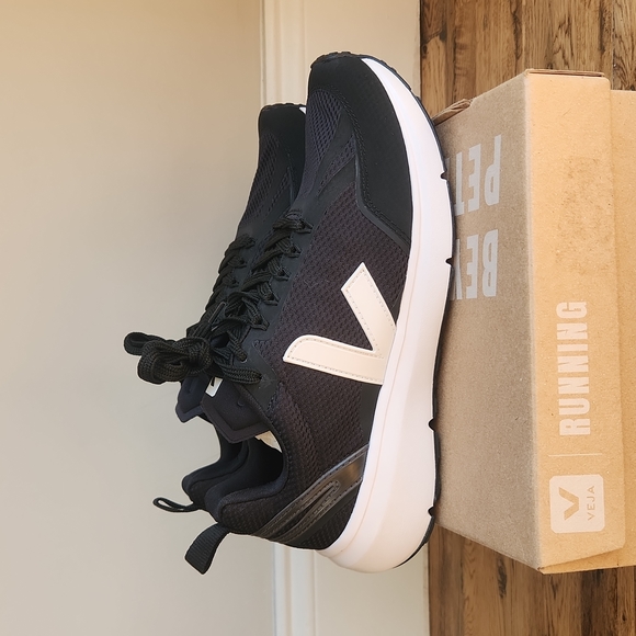 Veja Condor 2 Alveomesh Women's Sneakers - Picture 7 of 13